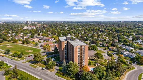 1356 Meadowlands DR E #501, Cityview - Parkwoods Hills - Rideau Shore, ON K2E 6K6