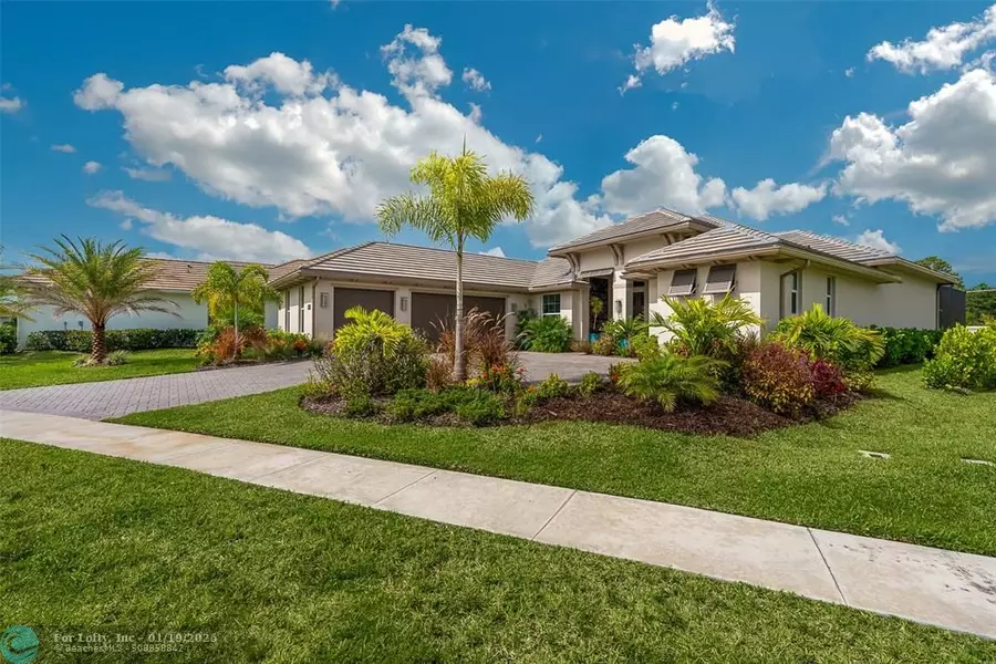 5691 Bent Pine Sq, Vero Beach, FL 32967