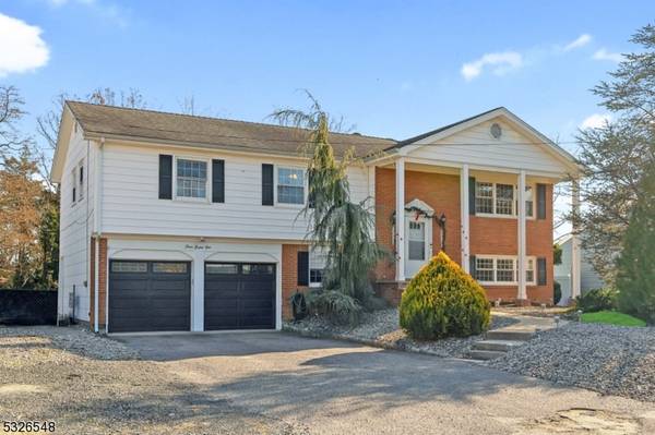 481 Aurora Dr, Brick Twp., NJ 08723