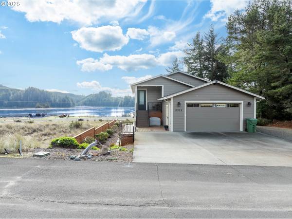 2311 VINCA LN, Florence, OR 97439