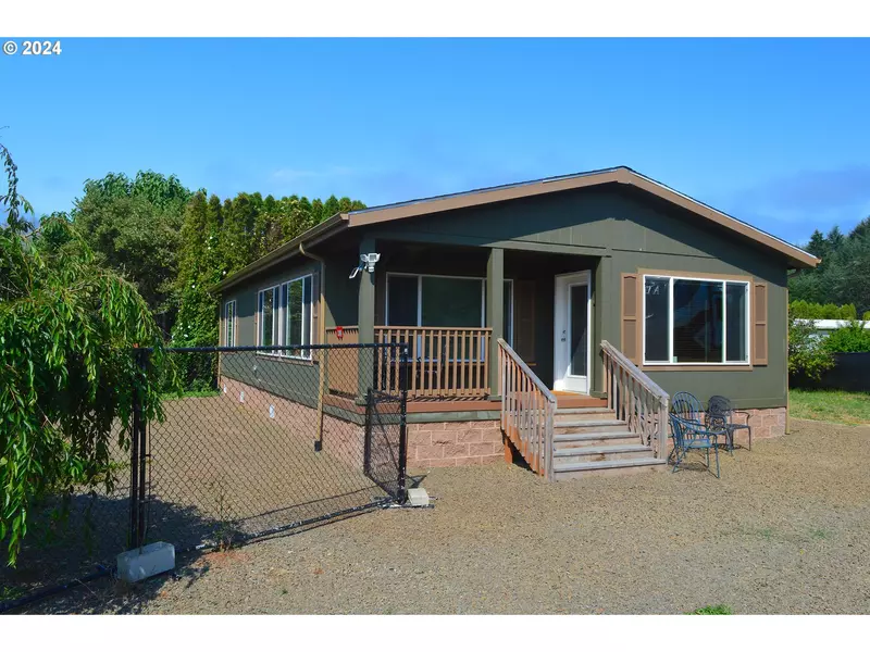 953 N RIVER BEND RD, Otis, OR 97368