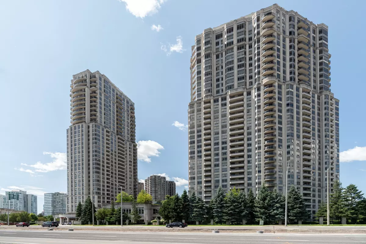 Mississauga, ON L5R 4B1,25 Kingsbridge Garden CIR #2018