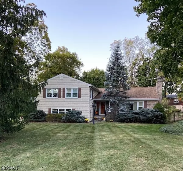 7 Catalpa Rd, Morris Twp., NJ 07960