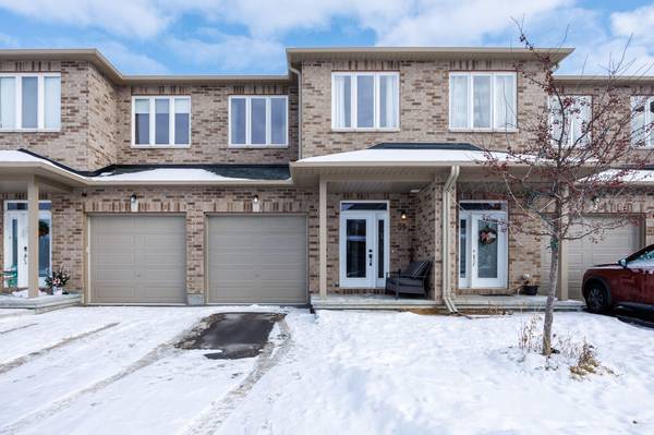 35 Mcphail RD, Lanark, ON K7C 0P6