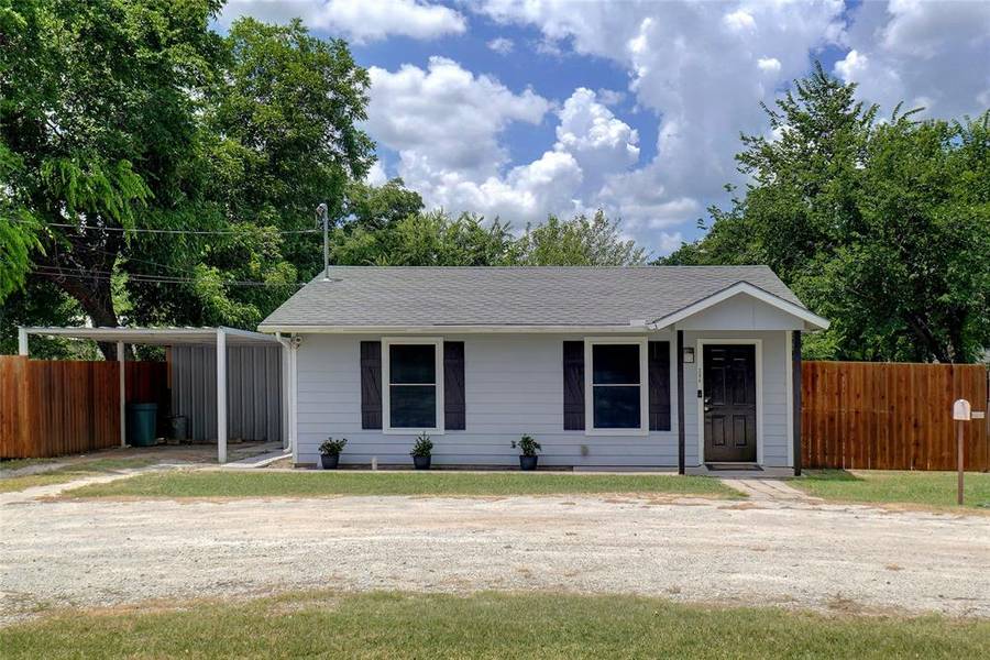 204 N Mill Street, Bowie, TX 76230