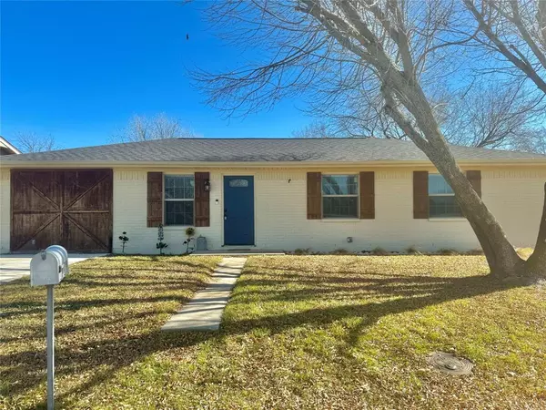 703 9th Street, Nocona, TX 76255