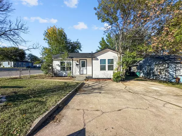 4201 Littlejohn Avenue, Fort Worth, TX 76105