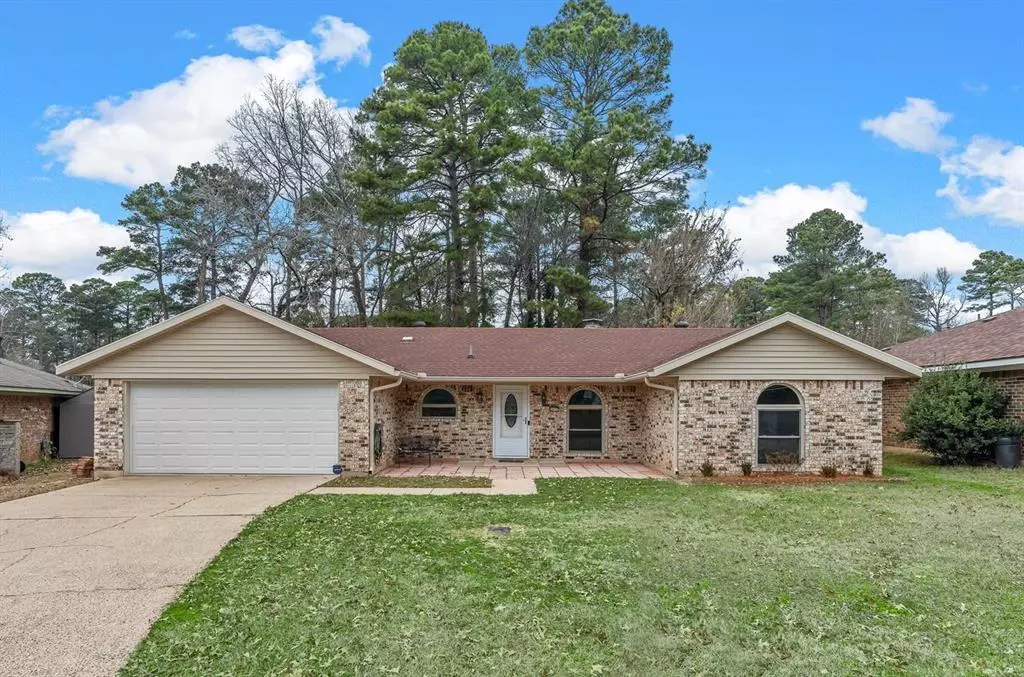 Haughton, LA 71037,8417 Edgewood Drive