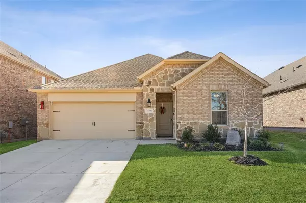 11228 Ponderosa Trail, Aubrey, TX 76227