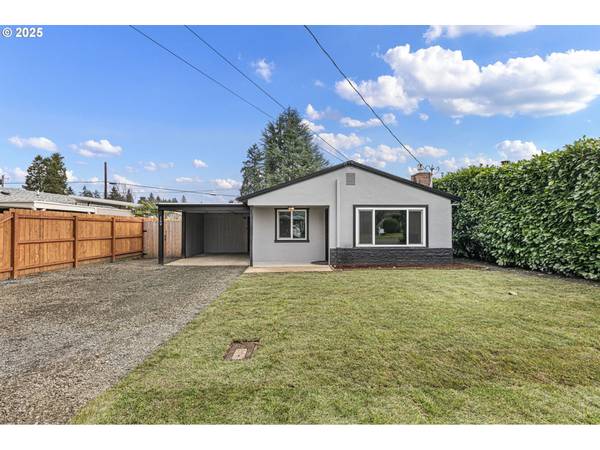 169 W HAZEL ST, Roseburg, OR 97471