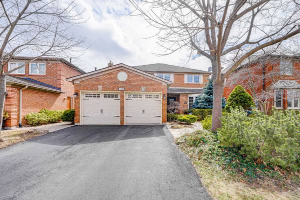 1157 Windrush DR, Oakville, ON L6M 1T9