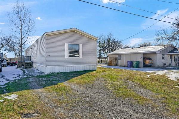 502 Depot Street, Whitesboro, TX 76273