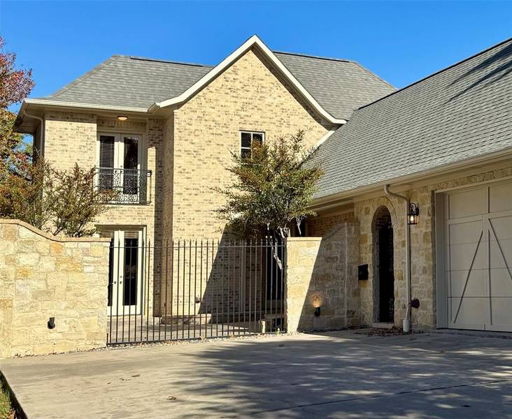 6335 Vanderbilt Avenue, Dallas, TX 75214