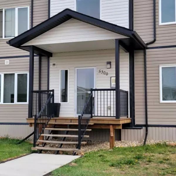 Grimshaw, AB T0H1W0,5300 45 AVE #204