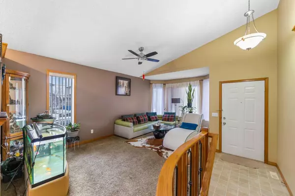 Chestermere, AB T1X 1K4,248 West Lakeview PL