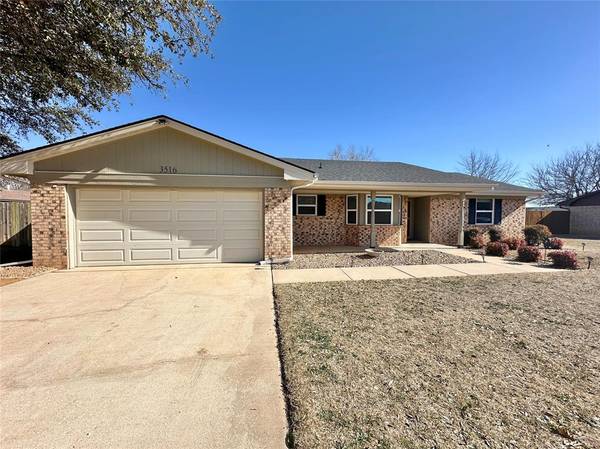 3516 E Prairie Drive, Altus, OK 73521