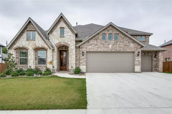 1114 Wrenwood Drive, Justin, TX 76247