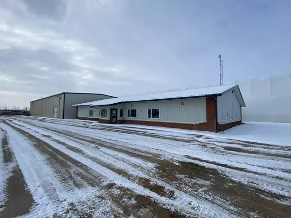 6701 44 Ave, Ponoka, AB T4J 1J8