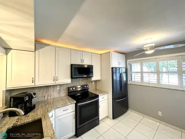 15450 Pembridge Ave  #189-E, Delray Beach, FL 33484