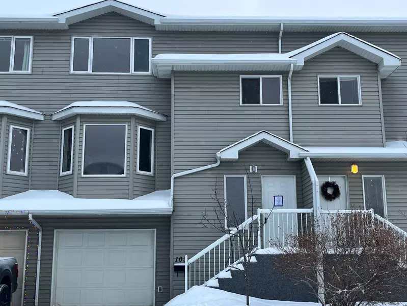 104 Loutit RD #103, Fort Mcmurray, AB T9K 0A2