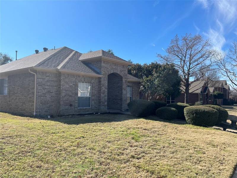 2712 Running Duke Drive, Carrollton, TX 75006