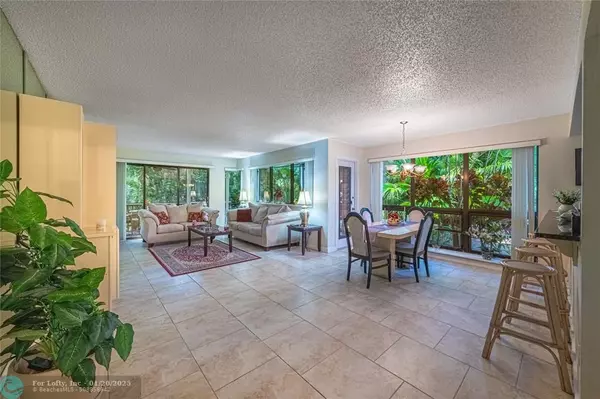 Palm Beach Gardens, FL 33418,221 Brackenwood Ter  #221