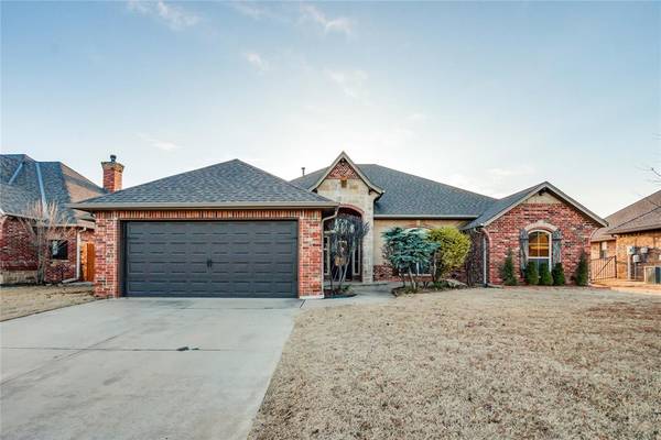 3301 Elmo Way, Moore, OK 73160