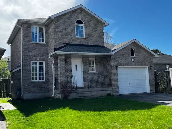 92 Kraus RD, Barrie, ON L4N 0N7