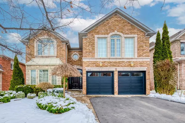 1362 Creekwood TRL, Oakville, ON L6H 6C7