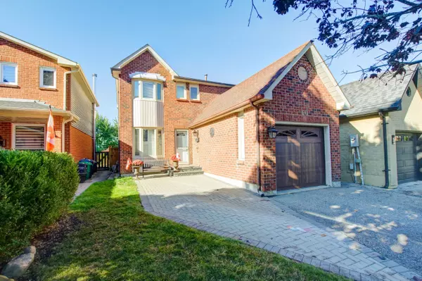 60 Rawling CRES, Brampton, ON L6Z 1N8