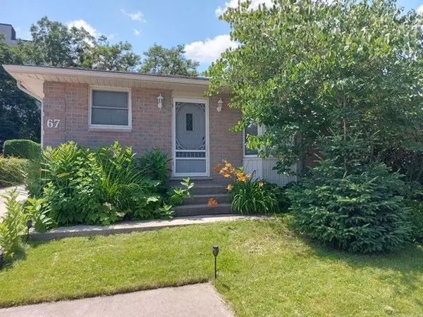 67 Dundee CT, London, ON N6C 5E4