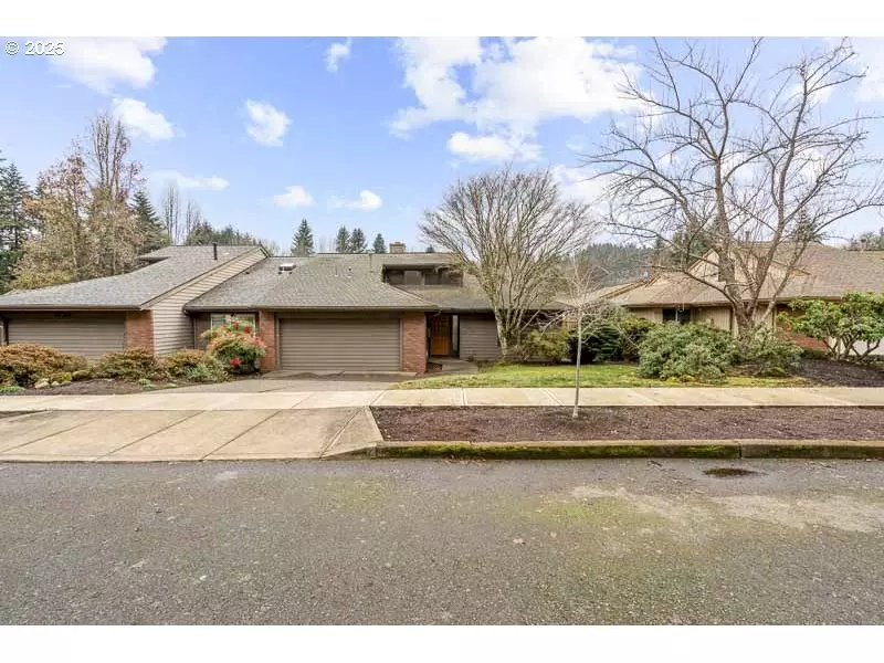 Salem, OR 97306,1110 CAYUSE CIR