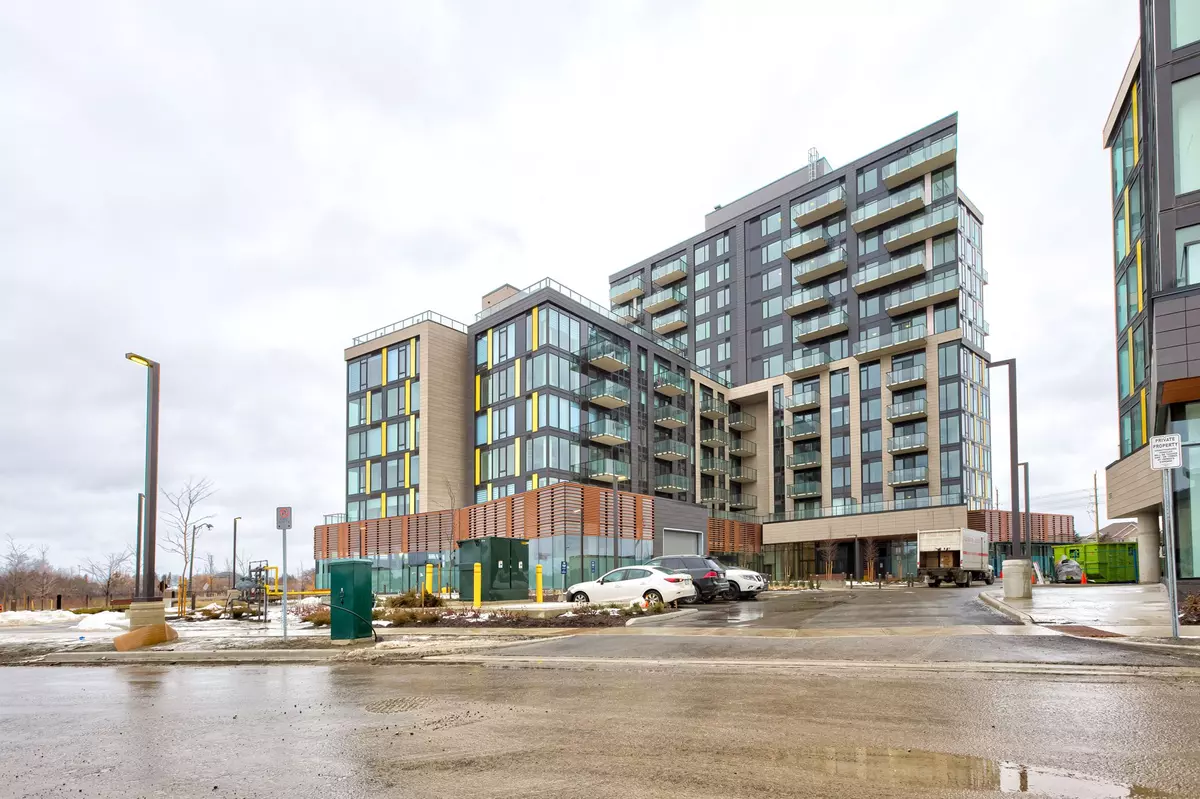 Oakville, ON L6H 7G1,1415 Dundas ST #808