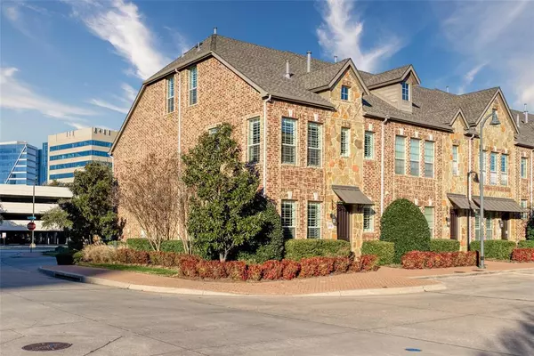 Plano, TX 75024,5735 Knox Drive