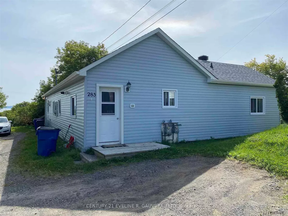 Temiskaming Shores, ON P0J 1K0,283 MERIDIAN AVE #2