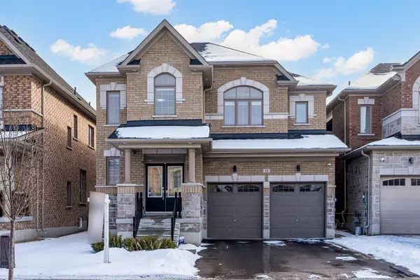 58 Frank Kelly DR, East Gwillimbury, ON L9N 0V2