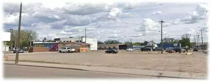 Medicine Hat, AB T1A 0B3,723 1 ST SE