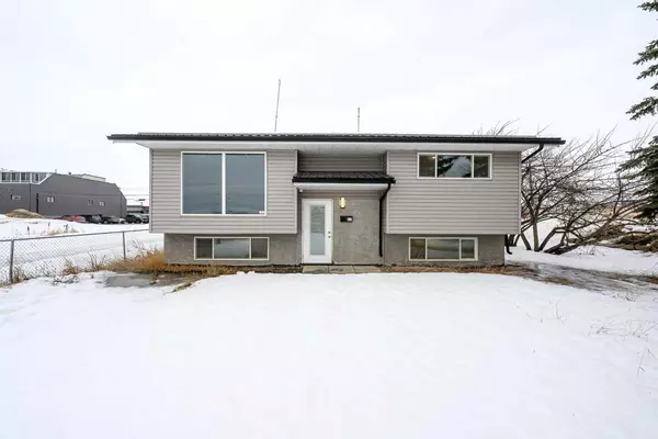 10516 99 AVE,  Grande Prairie,  AB T8V 0S5