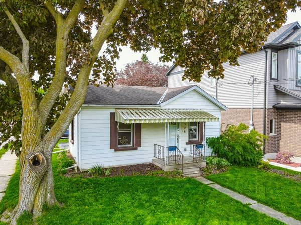 Guelph, ON N1H 4S2,326 Exhibition ST