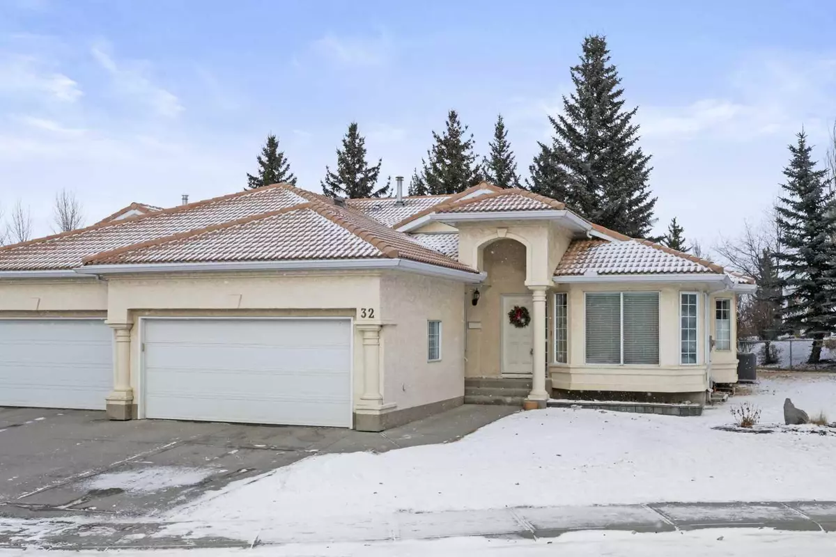 Calgary, AB T3A 5E6,32 Hamptons Rise NW