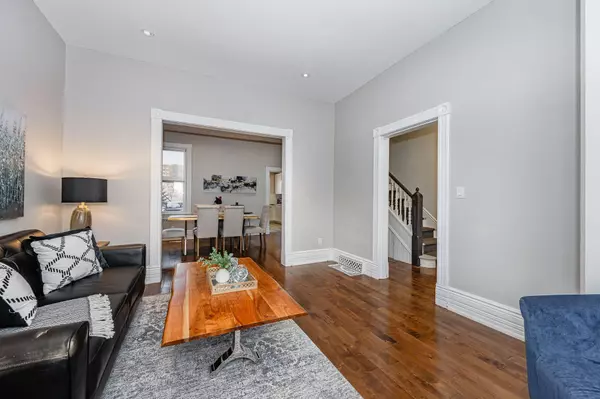 Guelph, ON N1H 3P7,103 Surrey ST E