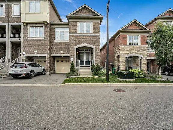 98 Aspen Hills RD, Brampton, ON L6Y 6E5