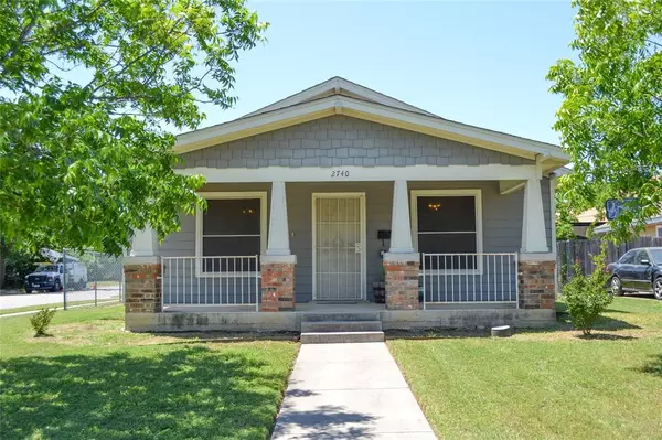 2740 Stuart Drive, Fort Worth, TX 76104