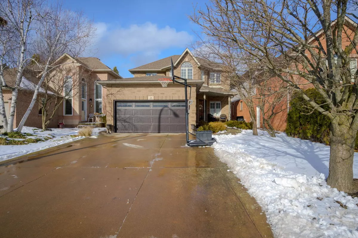 Hamilton, ON L9K 1L1,28 Steeplechase DR