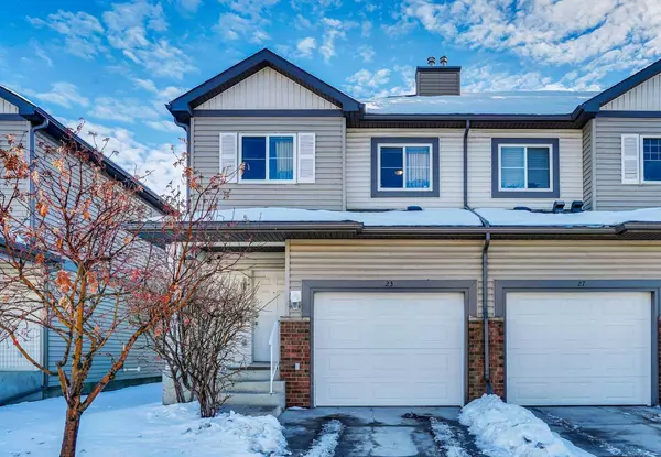 23 Saddletree CT NE, Calgary, AB T3J5L1