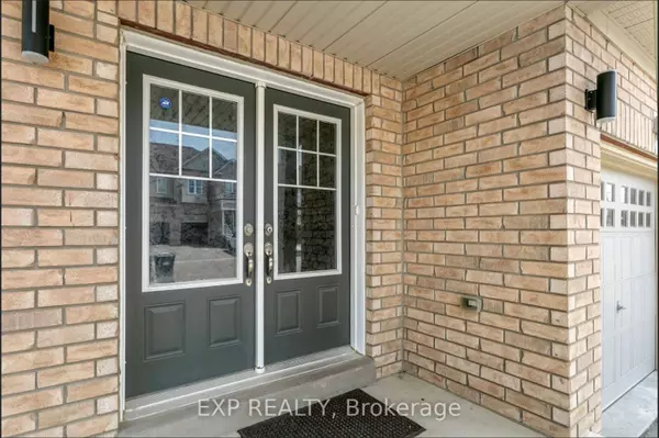 Brampton, ON L6X 5L3,40 Lanark CIR #Upper