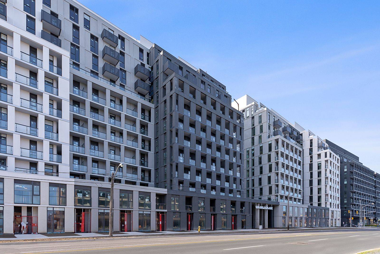 500 Wilson AVE #914, Toronto C06, ON M3H 0E5