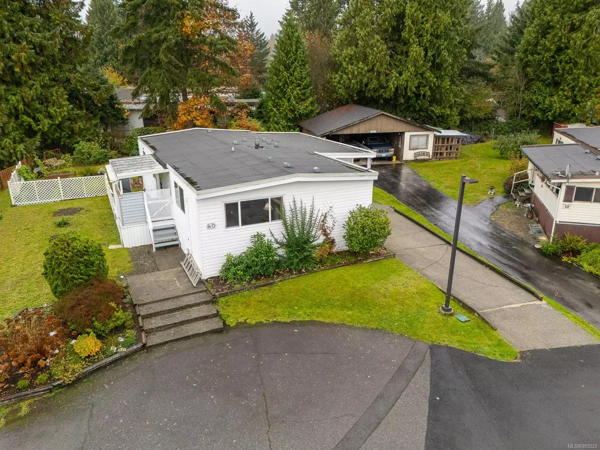 Nanaimo, BC V9R 6L3,61 Twelfth St #40