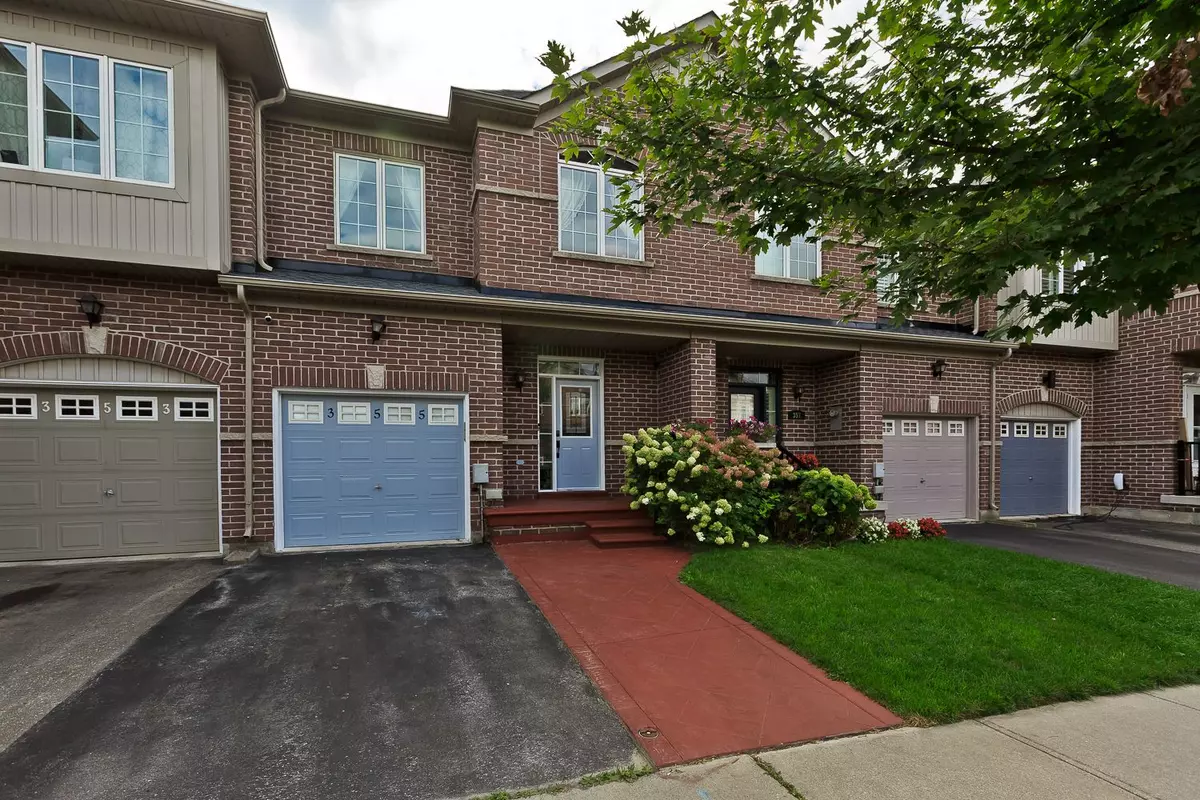 Halton, ON L9T 0J3,355 Hobbs CRES