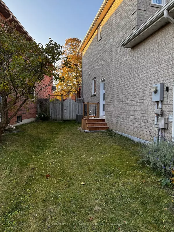 51 Rocksprings AVE #Lower, Richmond Hill, ON L4S 1P8